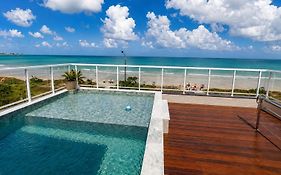 Flat 201 / Frente Mar / Cama Espelhada / Cozinha